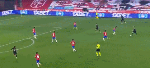 技不如人！T1以3比0击败BLG晋级胜决！韩国队提前锁定决赛名额