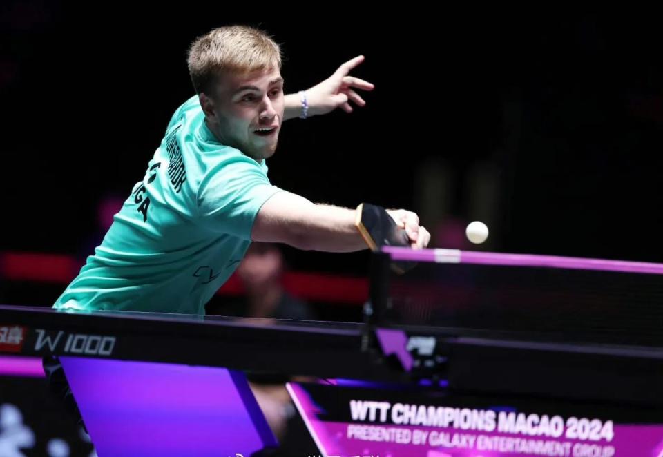 杆位车手在 杆位车手在